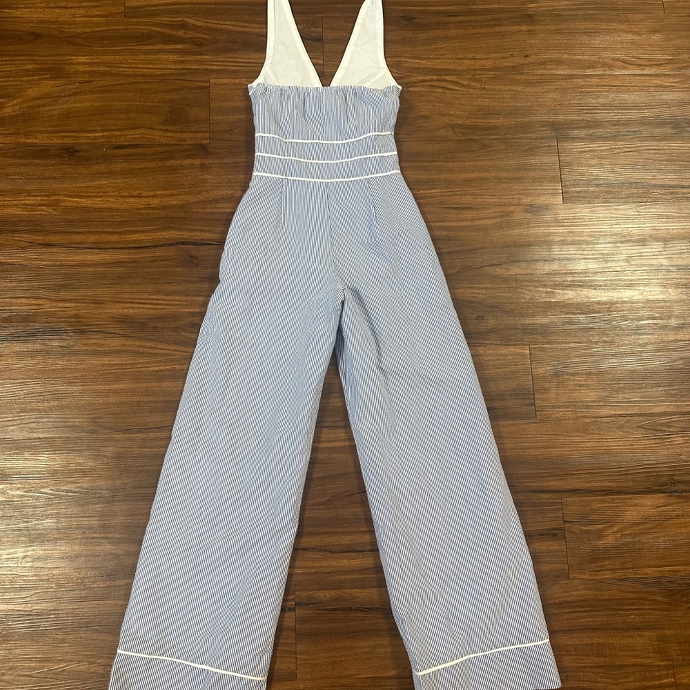 Lauren James Seersucker Blue Halter Jumpsuit Size XS - Picture 2 of 3